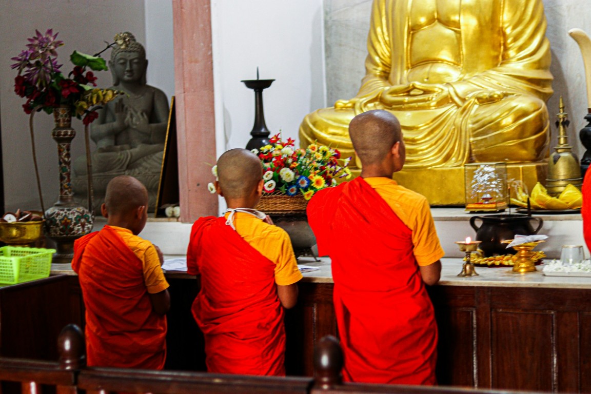 Buddhist Way to Assist the Departed: Merit, Prayers, and Liberation